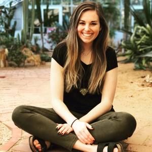 Meet your Posher, Ali